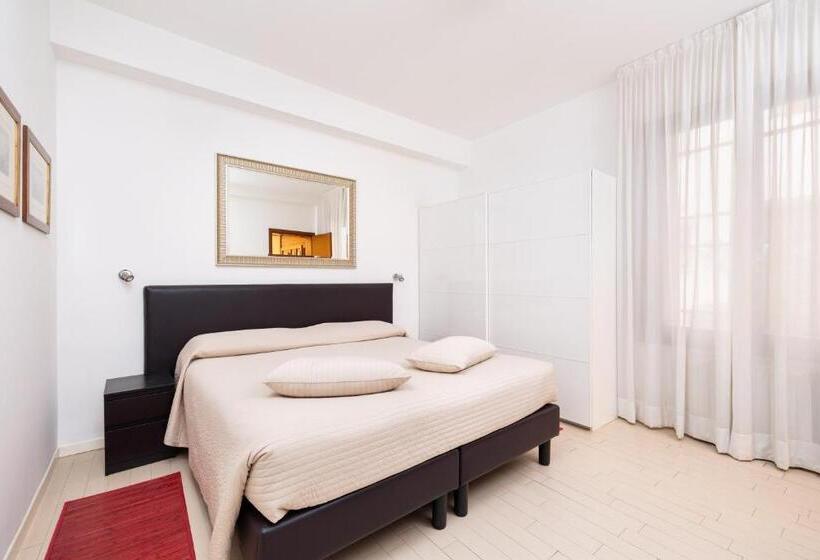 آپارتمان 1 خوابه, Residence Ca  Foscolo