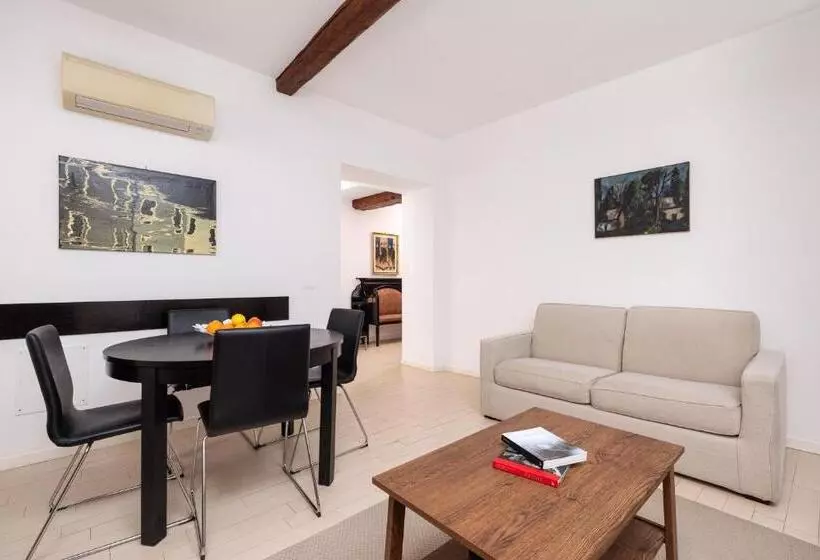 آپارتمان 1 خوابه, Residence Ca  Foscolo