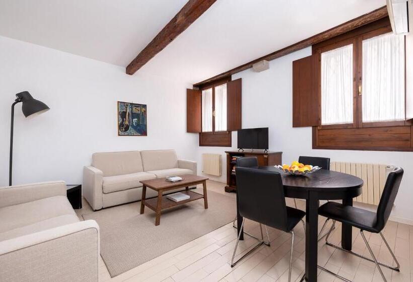 آپارتمان 1 خوابه, Residence Ca  Foscolo