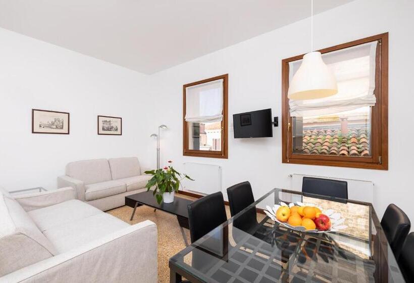 آپارتمان 2 خوابه, Residence Ca  Foscolo