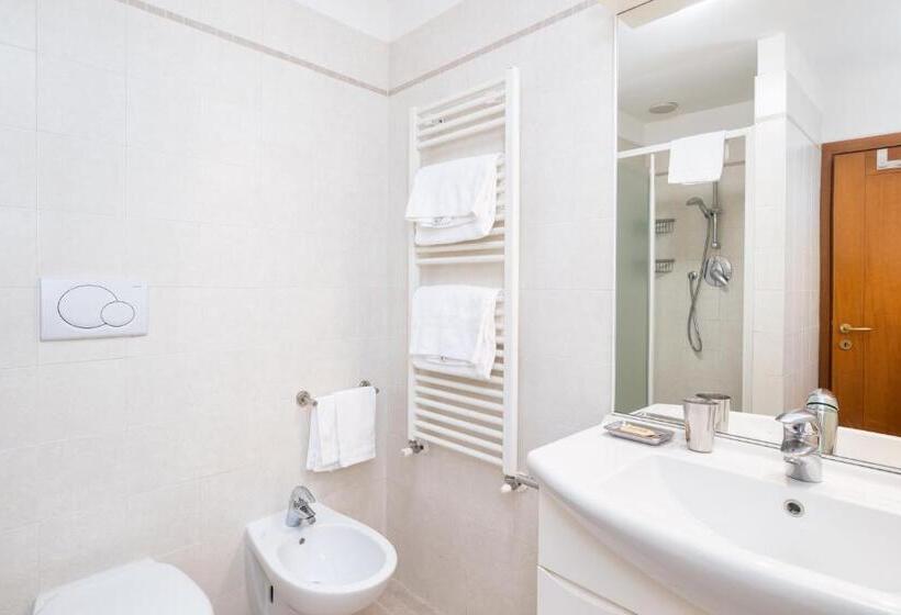 آپارتمان 1 خوابه, Residence Ca  Foscolo