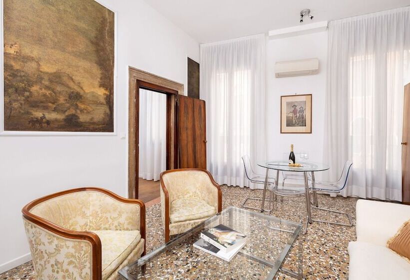 آپارتمان 2 خوابه, Residence Ca  Foscolo