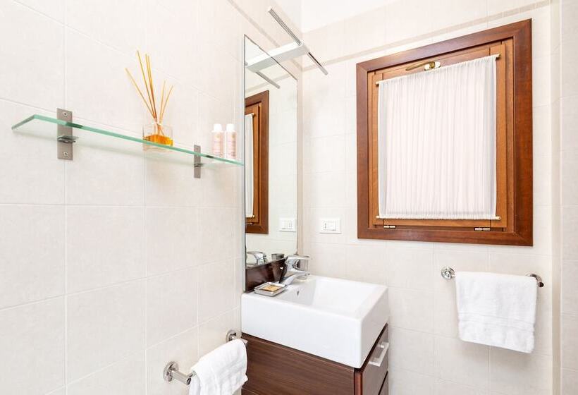 آپارتمان 1 خوابه, Residence Ca  Foscolo