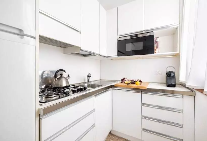 آپارتمان 2 خوابه, Residence Ca  Foscolo