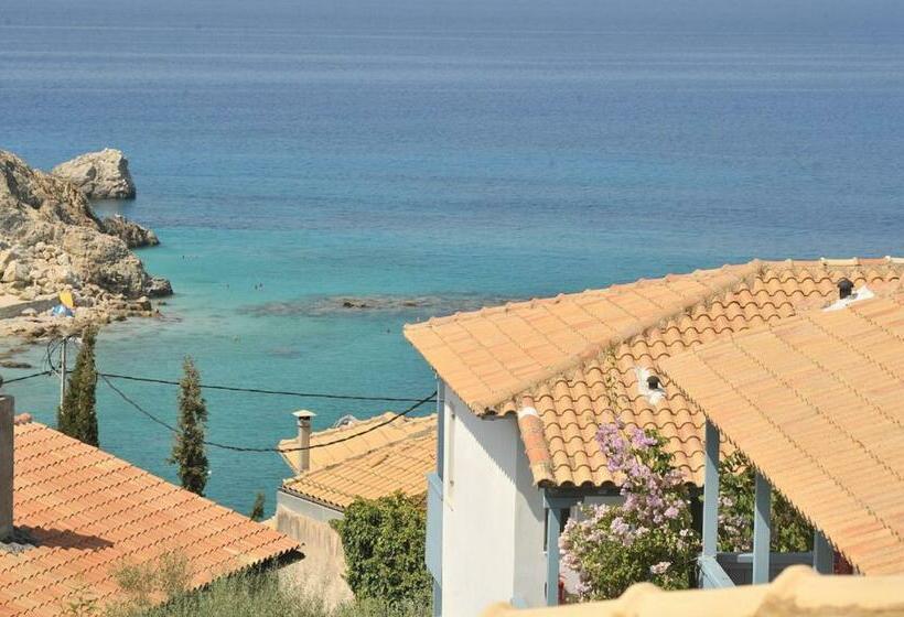 Junior Suite, Agios Nikitas