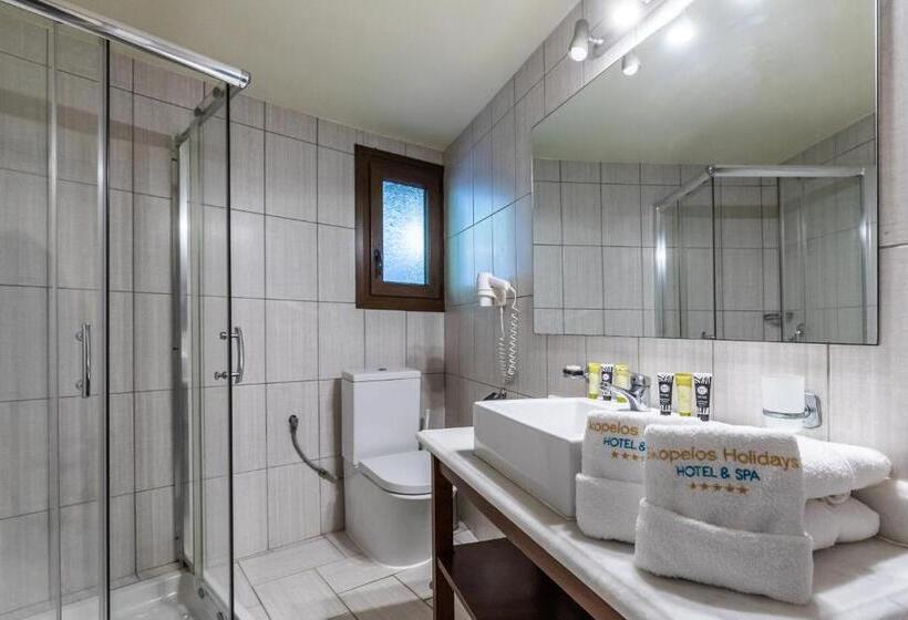 بانگلوی استاندارد, Skopelos Holidays Hotel & Spa