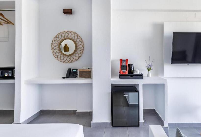 سوییت جونیور با چشمانداز استخر, Skopelos Holidays Hotel & Spa