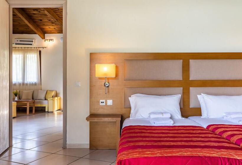 بانگلوی استاندارد, Skopelos Holidays Hotel & Spa