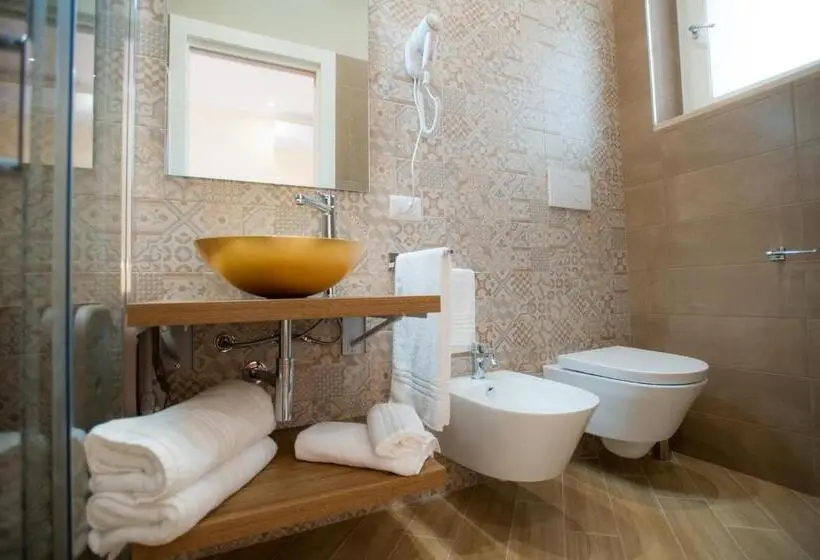 デラックストリプルルーム, B&b Rita, Nel Cuore Del Salento