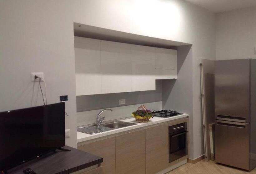 סטודיו משפחתי, B&b Rita, Nel Cuore Del Salento