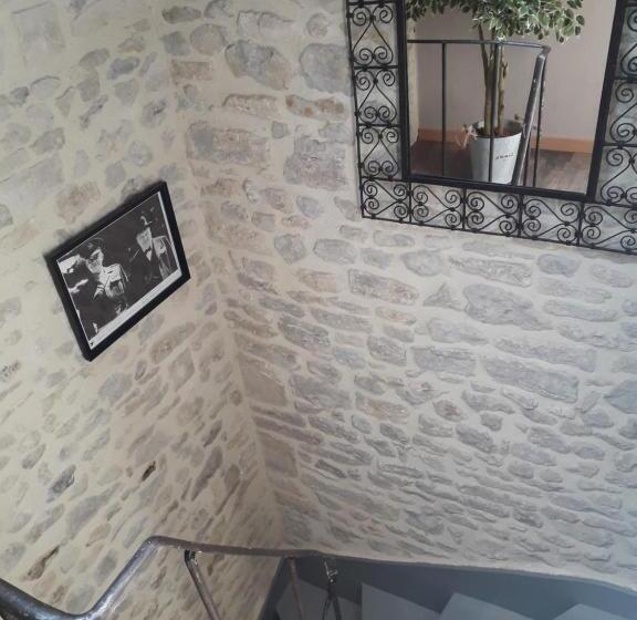 اتاق استاندارد, Camélia