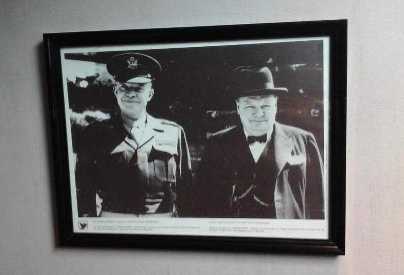 اتاق لوکس, Camélia