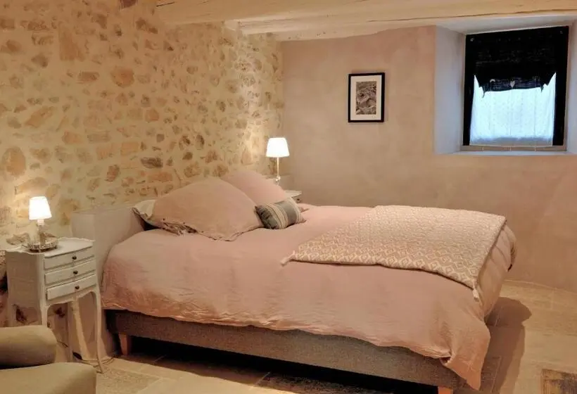 スーペリアースイート, La Maison Blanche Uzès
