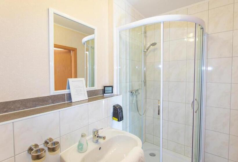 스탠다드 룸, Alte Schmiede Putbus