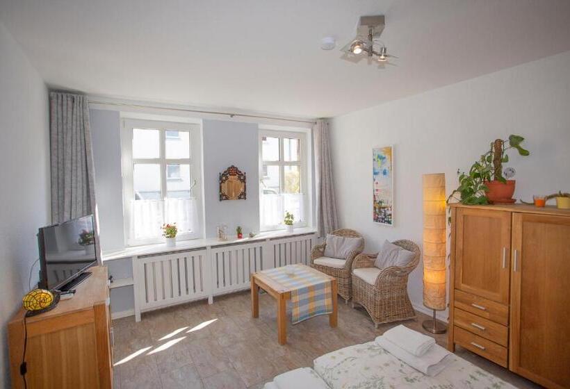Номер Стандарт, Alte Schmiede Putbus