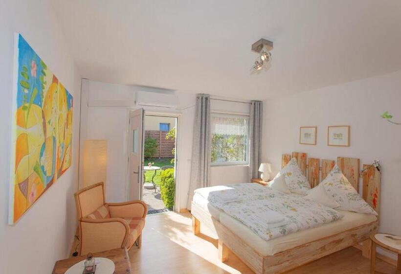 스탠다드 룸, Alte Schmiede Putbus