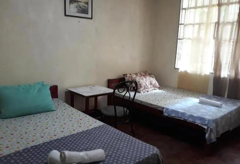 スタンダード４人部屋, Cvnb Guesthouse