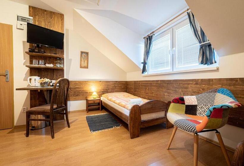 标准间, Penzión & Bar Natali