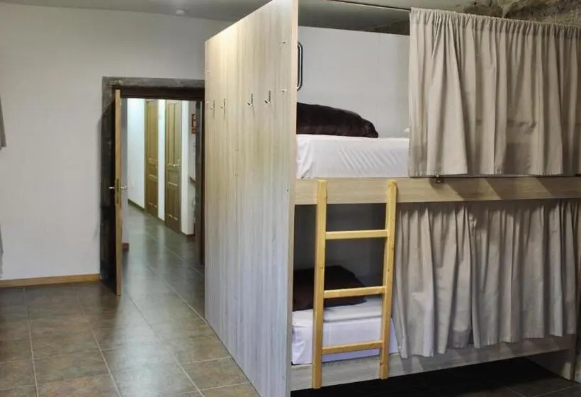 ルームシェアのワンベッド, Albergue Rectoral San Mamede Da Pena Exclusive For Pilgrims
