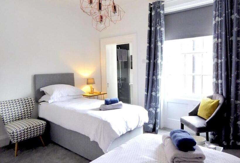 豪华房间, Rosalind House