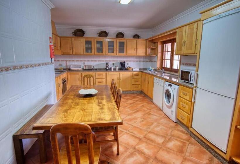 منزل 3 غرف نوم, Casa Da Touça