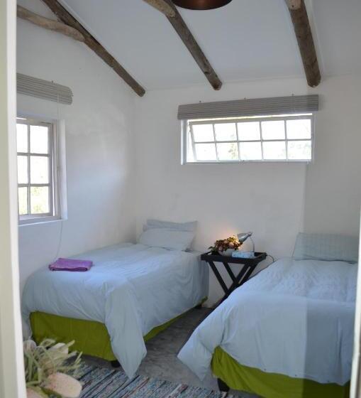 Дом 2 Спальни, Laughing Waters Farm