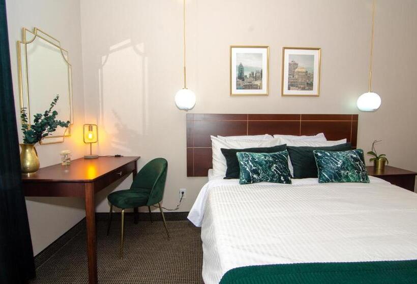 스탠다드 자쿠지 룸, Maison Cartier Montreal