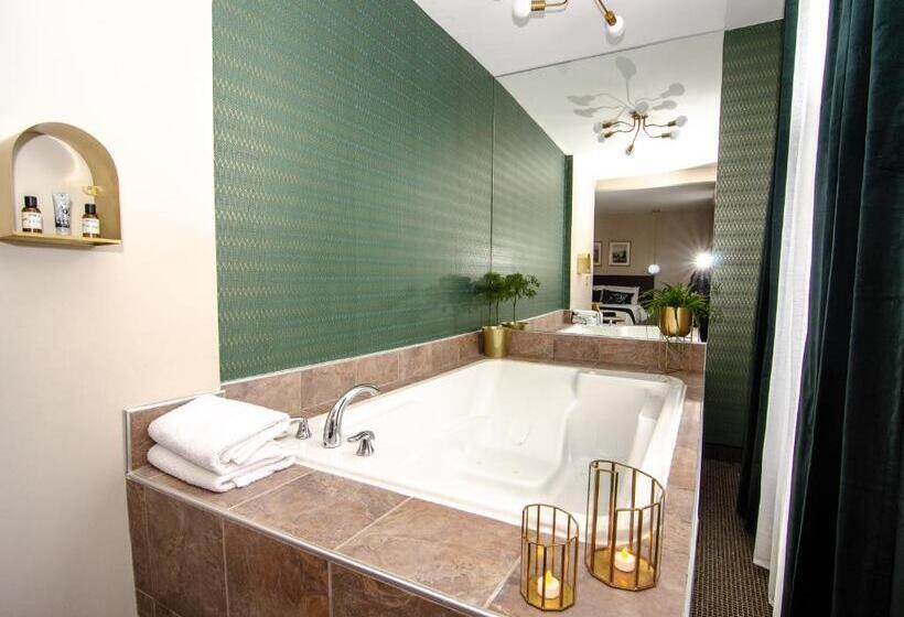 스탠다드 자쿠지 룸, Maison Cartier Montreal