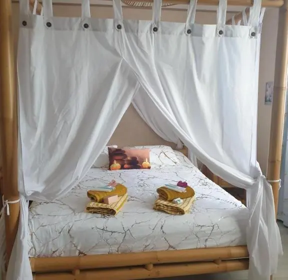 Deluxe Kamer, Le Mouton Gras