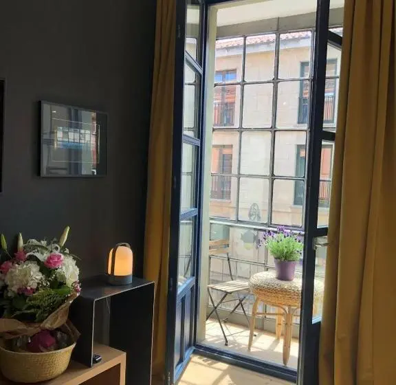 Habitació Estàndard amb Terrassa, 13 Suites