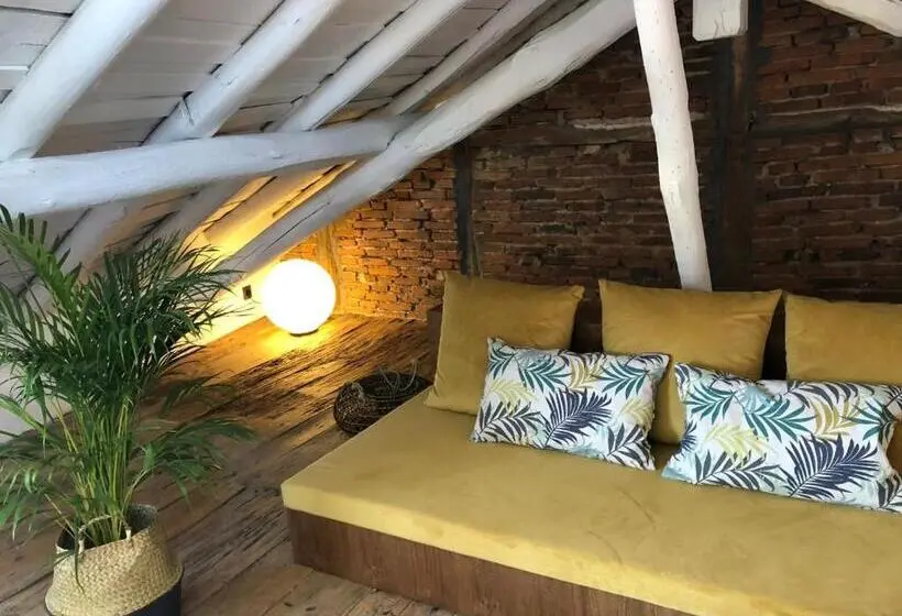 Apartament Dúplex 1 Dormitori, 13 Suites