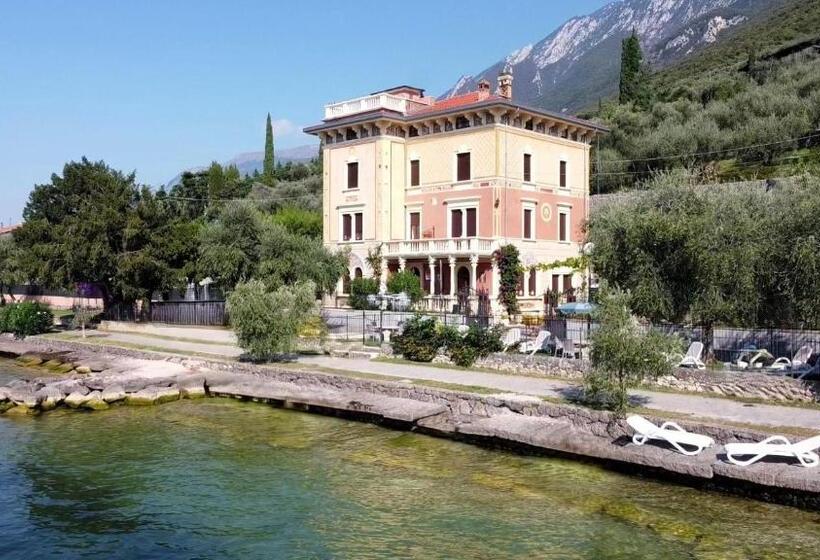 디럭스 룸 호수 전망, Villa Torre   Atmosfera Romantica