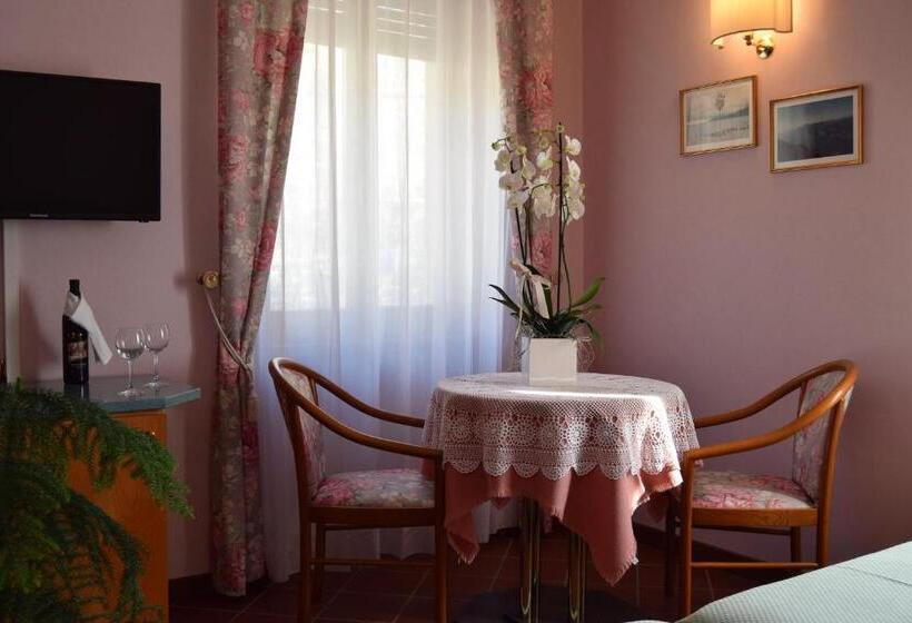 스탠다드 룸 측면 바다 전망, Villa Torre   Atmosfera Romantica