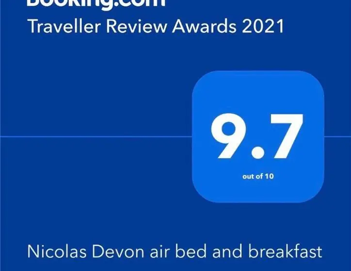 コンフォートトリプルルーム, Nicolas Devon Air Bed And Breakfast