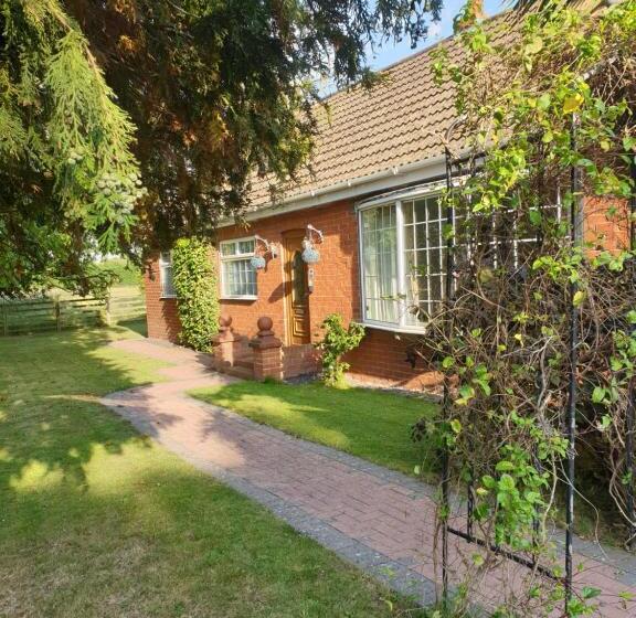 غرفة قياسية مطلّة علي الحديقة, York Rose B&b