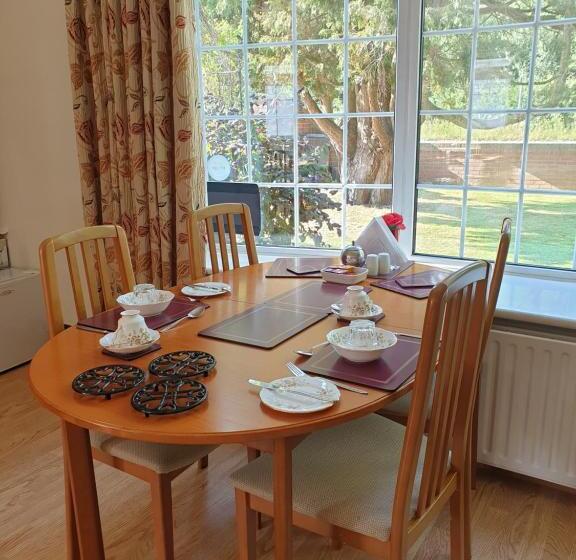 غرفة قياسية مطلّة علي الحديقة, York Rose B&b