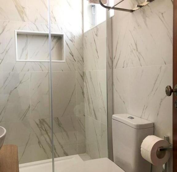 Quarto Estandar, Nova Delpa Al