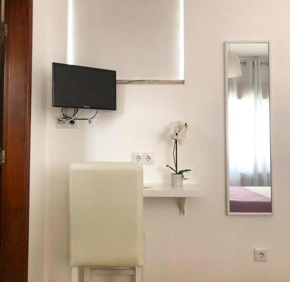 Quarto Estandar, Nova Delpa Al