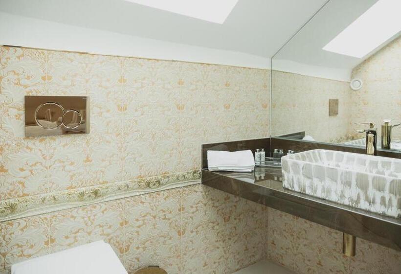 آپارتمان دوبلکس 1 خوابه, Viterbo 8   The Artists House