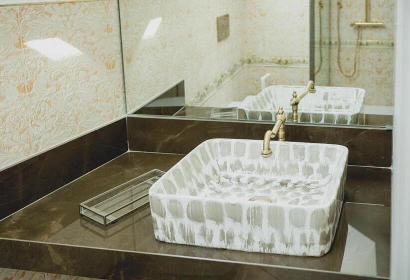 آپارتمان دوبلکس 1 خوابه, Viterbo 8 The Artists House