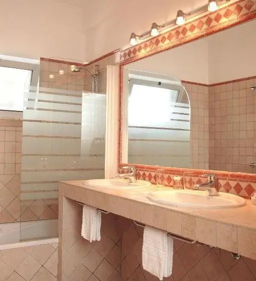 اتاق استاندارد با تراس, Casa Bela Moura, Boutique Hotel & Wine