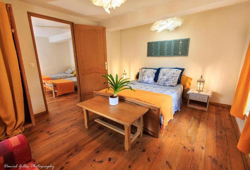 חדר משפחתי נוף לגינה, Domaine De Beaufort