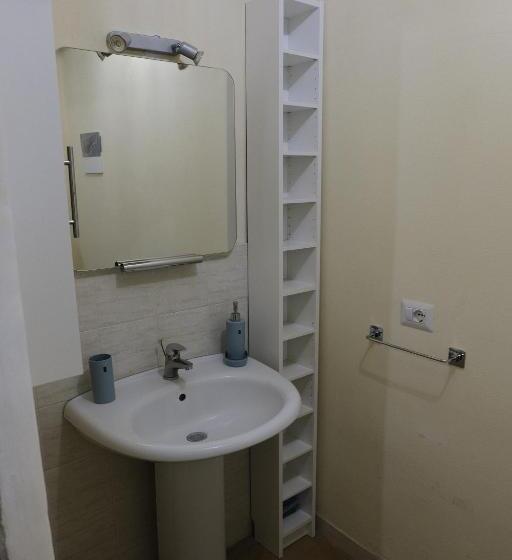 اتاق خانوادگی با چشمانداز باغ, Agriturismo Poggio Monte Saturnia