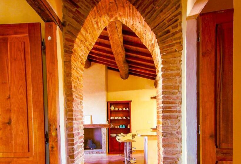 آپارتمان لوکس 1 خوابه, Agriturismo Poggio Monte Saturnia