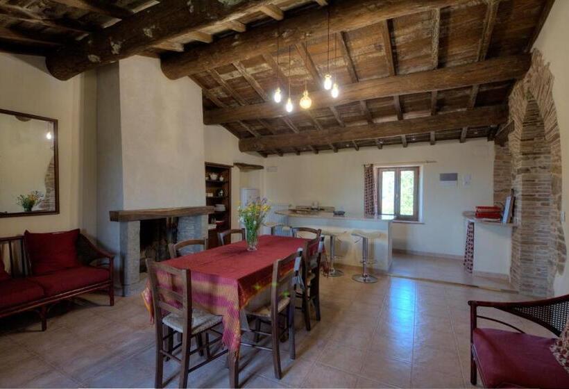 آپارتمان لوکس 1 خوابه, Agriturismo Poggio Monte Saturnia