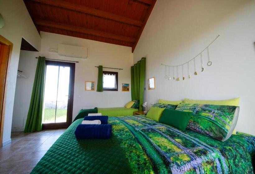 חדר סטנדרט נוף לגינה, Agriturismo Poggio Monte Saturnia