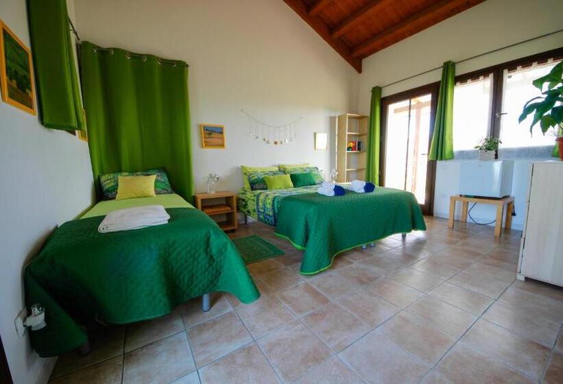 Номер Стандарт Вид на Сад, Agriturismo Poggio Monte Saturnia