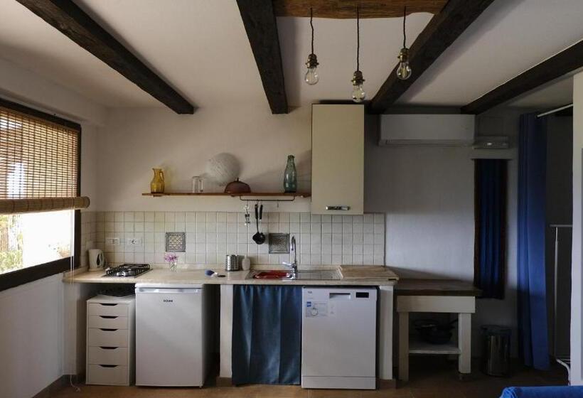 اتاق خانوادگی با چشمانداز باغ, Agriturismo Poggio Monte Saturnia