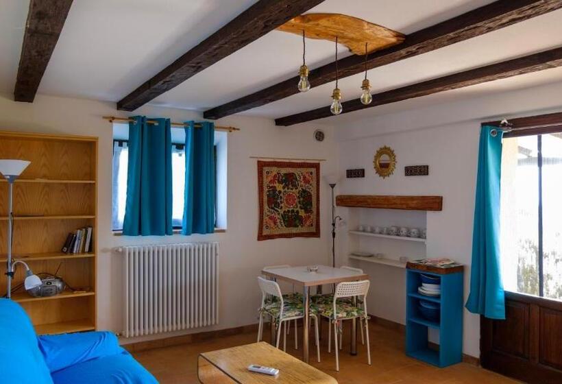 Семейный Номер Вид на Сад, Agriturismo Poggio Monte Saturnia