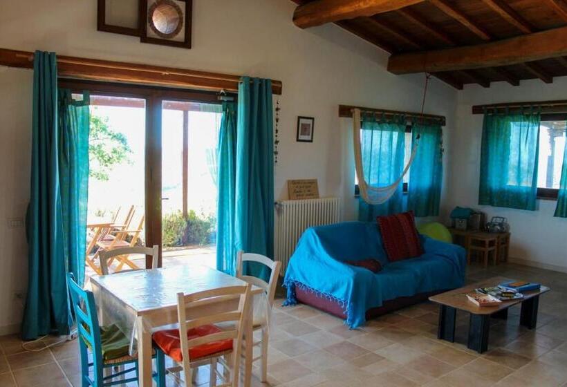 בית, 3 חדרי שינה, Agriturismo Poggio Monte Saturnia
